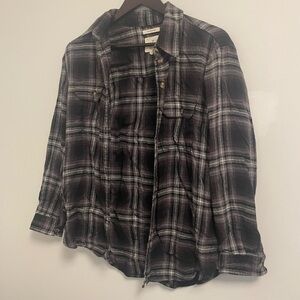 American Eagle Outfitters Oversized Black and White Plaid Shirt